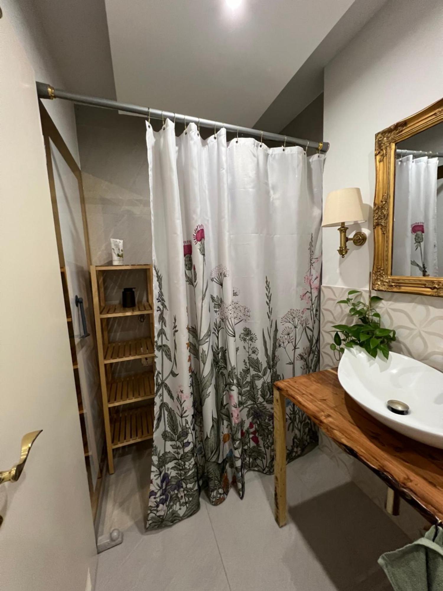 Privatunterkunft Kleiner Balkon In Muenchen West Extérieur photo